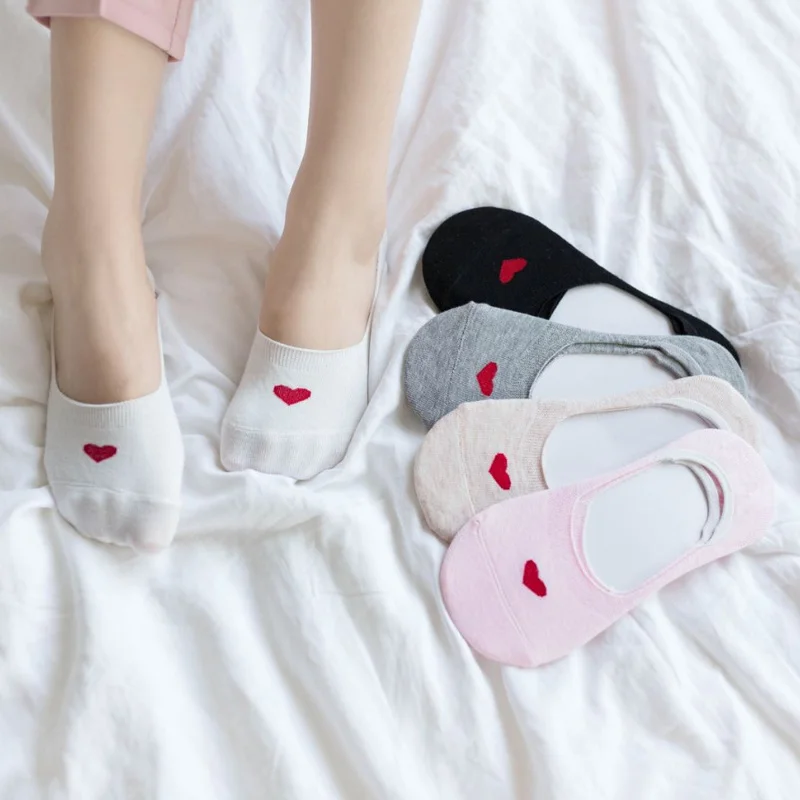 

5 Pairs Spring and Summer A Variety of Women's Cotton Cartoon Invisible Socks Cotton Ladies Dispensing Anti-falling Cotton Socks