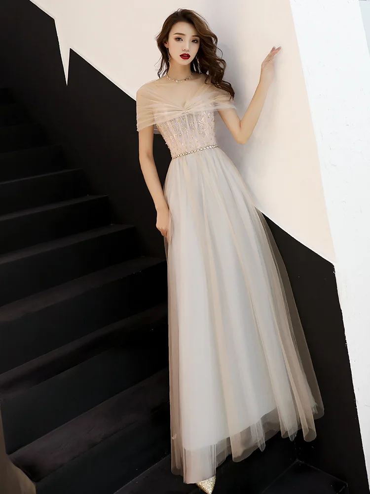 Роскошное кружевное платье-футляр с открытыми плечами Простые Вечерние платья