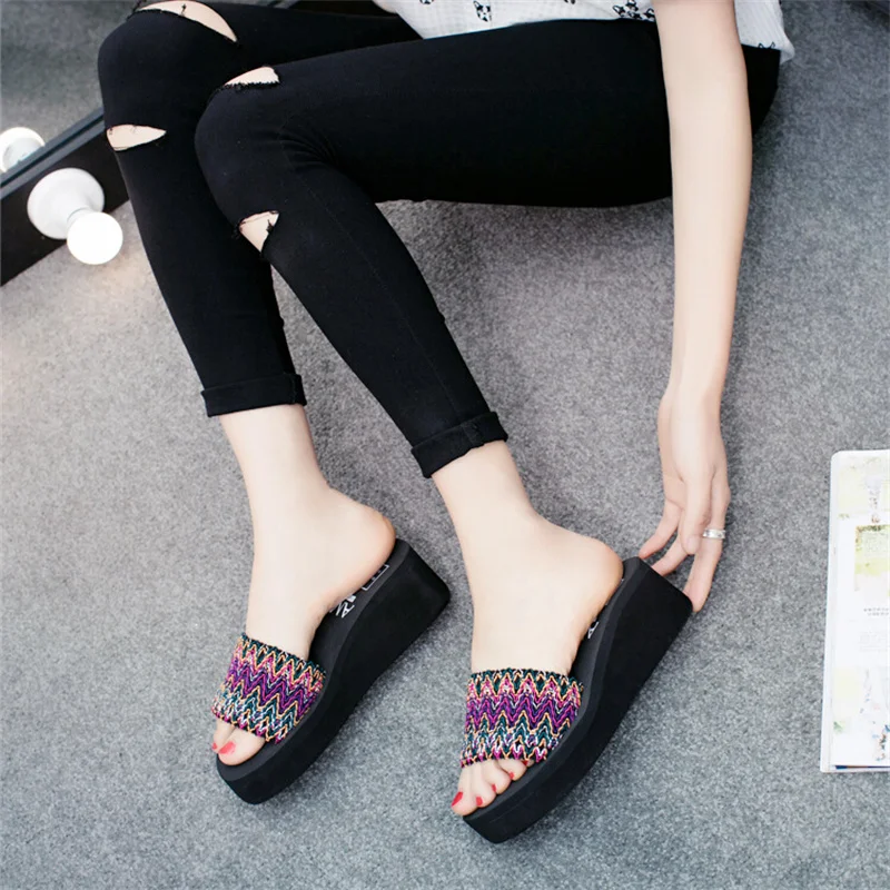 

Platform Wedges Shoes for Women Casuales Beach Slipper Heel 5cm Comfortable Summer Shoes Women Kitten Heels Chunky Slippers