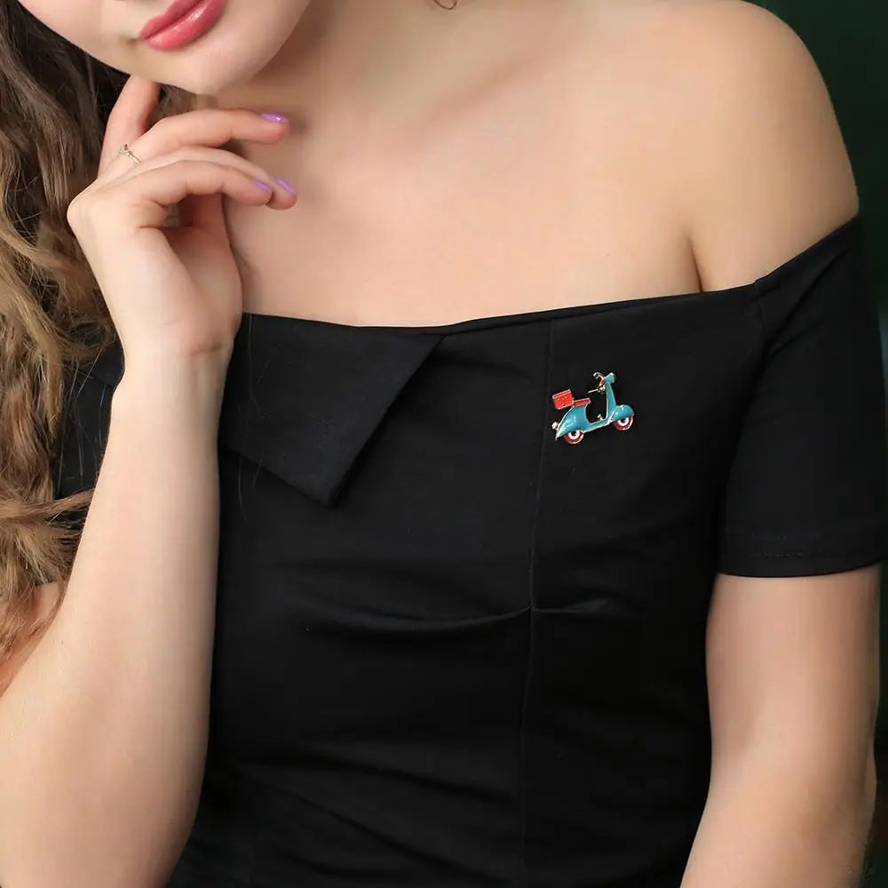 Женская Брошь в виде мотоцикла Neoglory разноцветная эмалированная брошь аксессуар