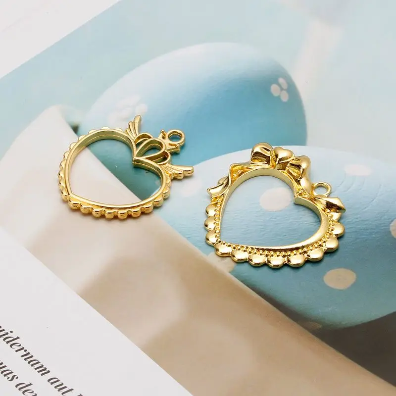 

DIY 2Pcs Bowtie Wing Heart Zinc Alloy Mold Handmade Blank Frame Pendant Open Bezel Mold Creative Art Craft Jewelry Making Tools