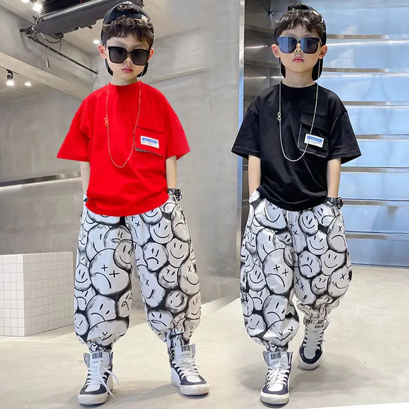 

Футболка с круглым вырезом и коротким рукавом для мальчиков 3-12 лет