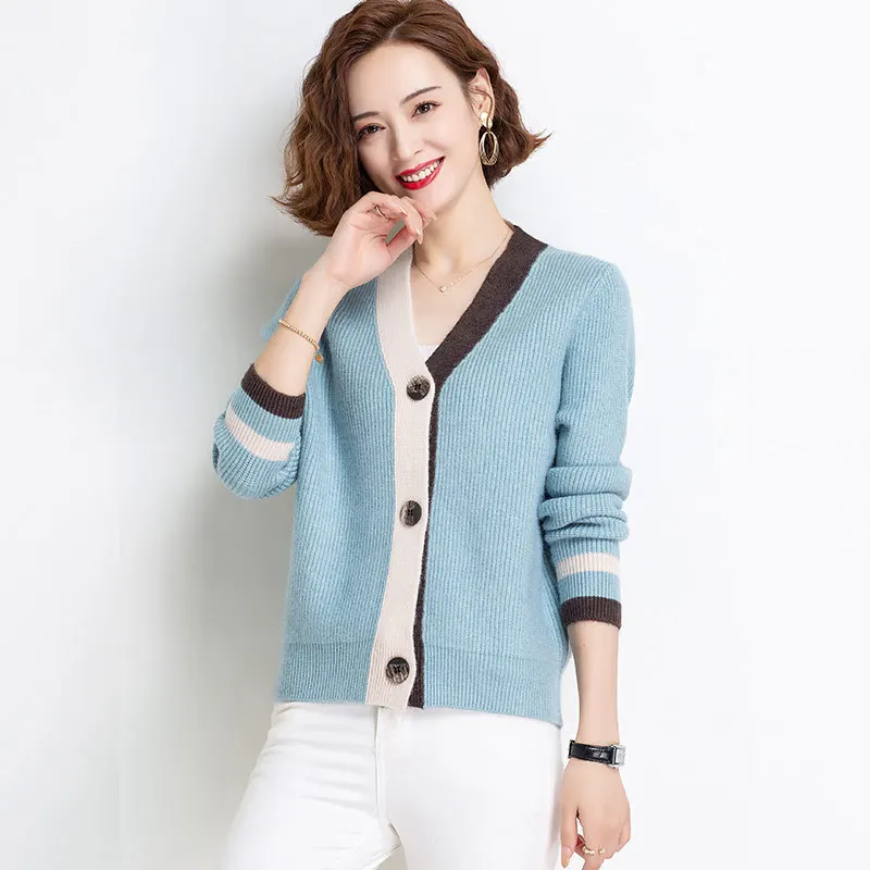 

Knitted cardigan women's short new early spring autumn small sweater coat foreign color matching