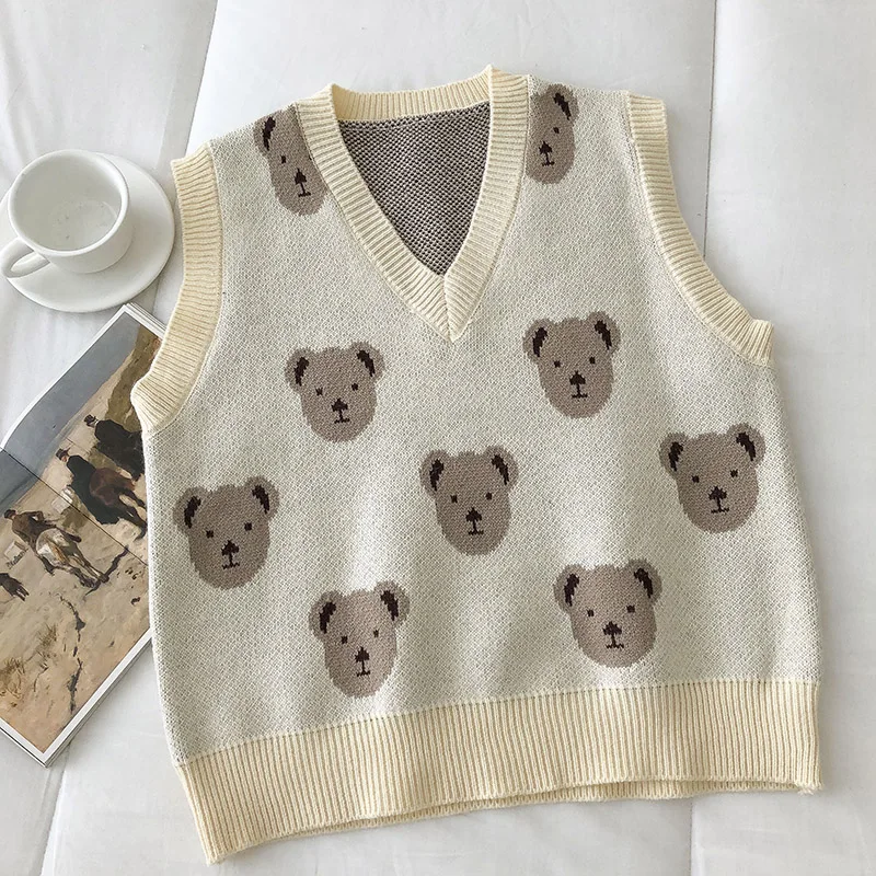 

2021 spring new product Korean version ins super hot net red bear cartoon age reduction sleeveless V-neck loose knitted vest
