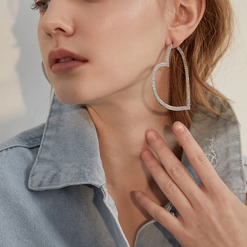 

Fashion Exaggeration Big Heart Crystal Hoop Earrings for Women Geometric Rhinestones Earrings Statement Jewelry Gifts