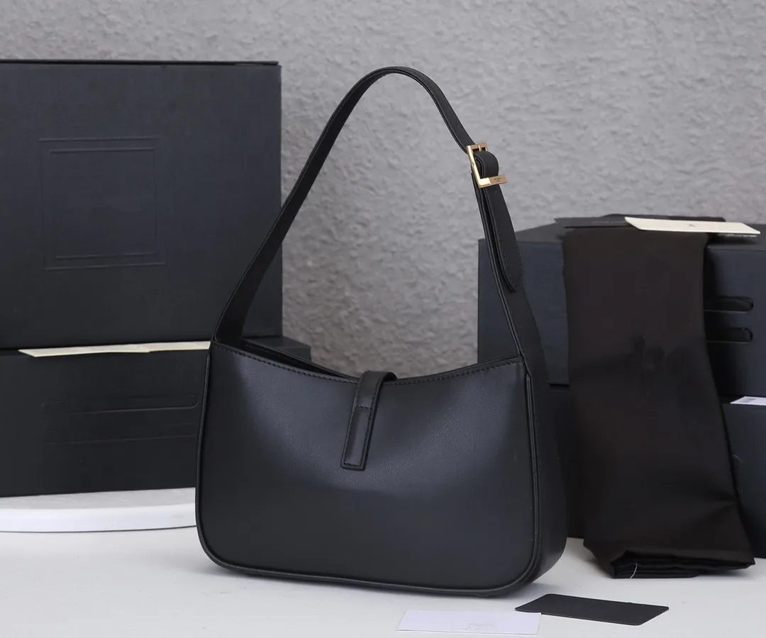 2021 hot style high quality leather luxury brand ladies underarm bag designer brand crocodile grain leather womens handbag free global shipping