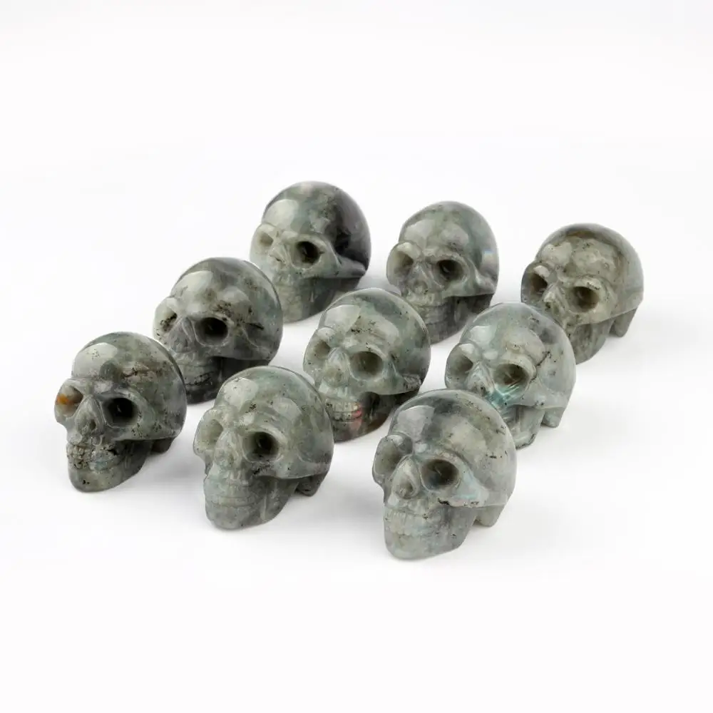 Фигурка чакры из натурального камня с резьбой в виде черепа пурпурный кристалл