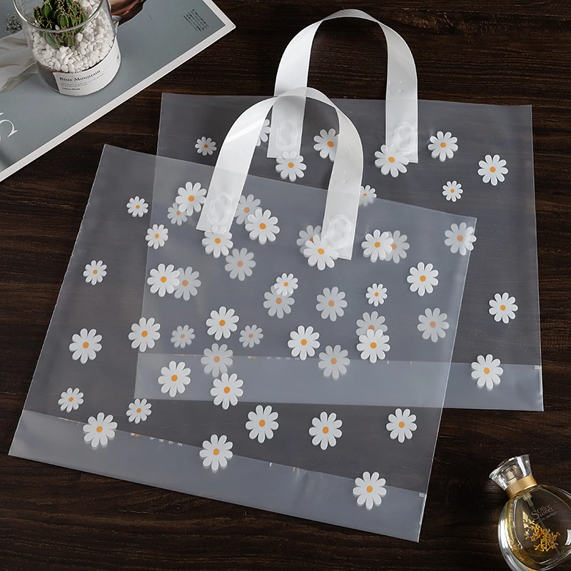 

Hot Sale Transparent Daisy Gift Bag With Handle Clothes Plastic Bag Wedding Favor Gift Bags Clothing Custom Packaging 50Pcs/lot