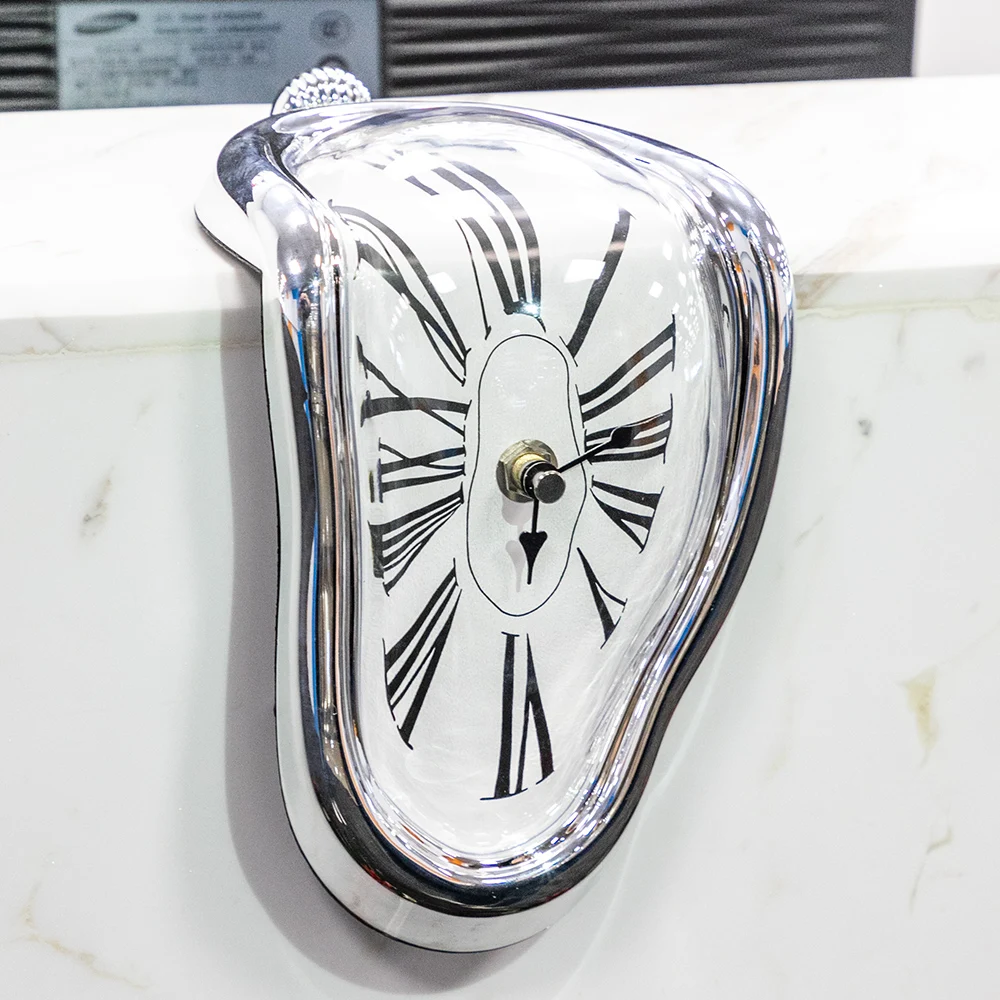 2020 Original Novel Surreal Melting Distorted Wall Clocks Surrealist Salvador Dali Style Wall Watch Decoration Gift