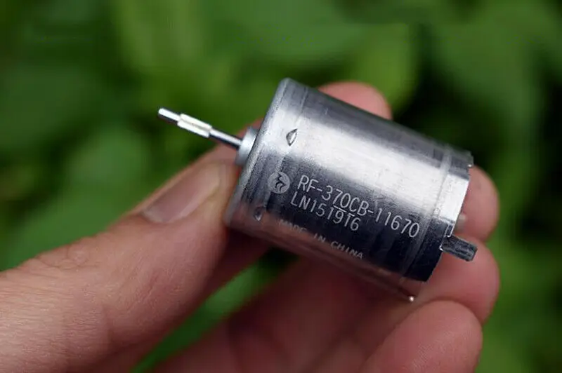 MABUCHI RF-370CB-11670 драгоценные мотор металлической щетки рифленый вал потенциометра DC
