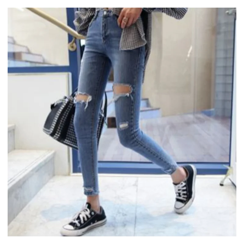 

Весенние модные трендовые светлые гнищие джинсы женские узкие брюки с высокой талией эластичные брюки-карандаш осень-40