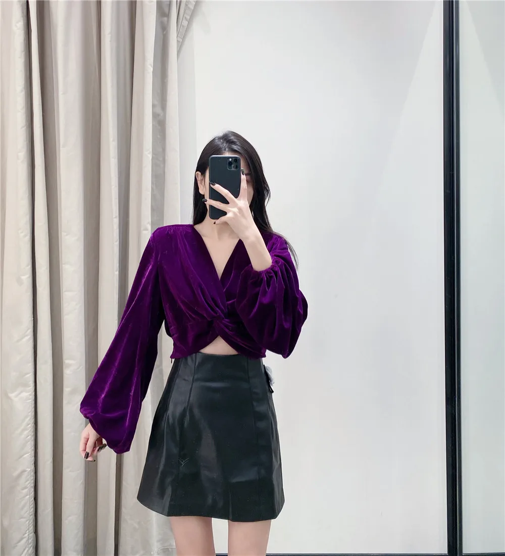 

Spring 2021 new women's sexy knotted velvet office casual short top women's long-sleeved shirt all-match women's top