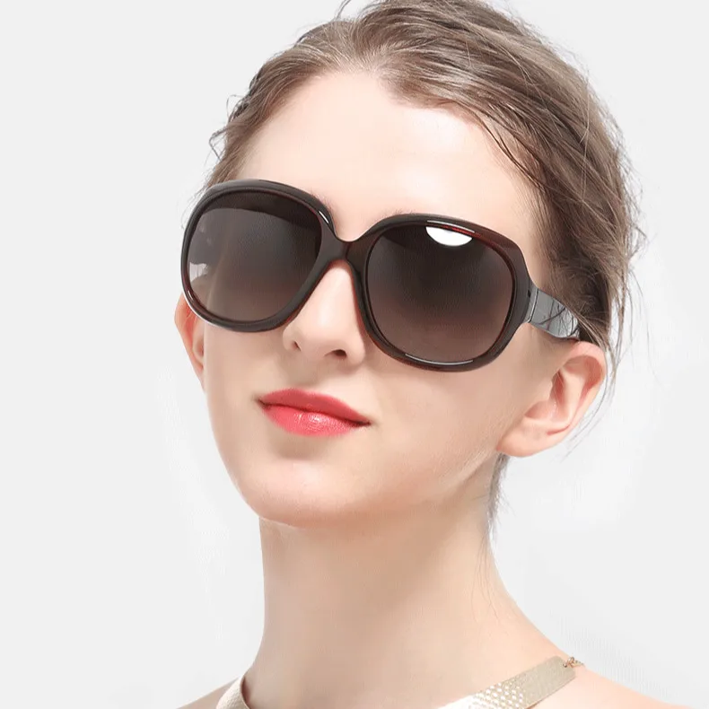 

Fashion Classic Ladies Sunglasses Elegant Plastic Large Frame Wild Polarized Glasses Male Driving Sunglasses