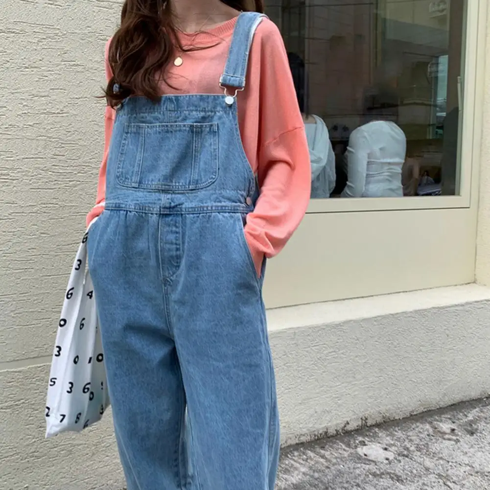 

Stylish Women Denim Jumpsuit Metal Buckle Strap Large Pockets Women Loose Sleeveless Straight Jumpsuit Wide Leg Jeans Streetwear
