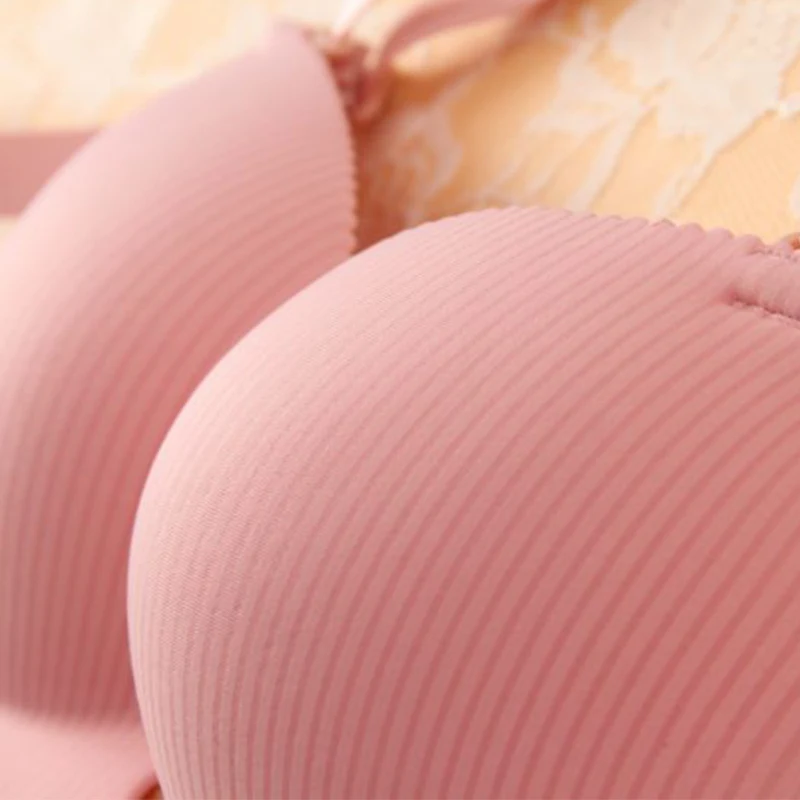 Женское нижнее белье бюстгальтер пуш-ап без косточек сексуальное однотонное в