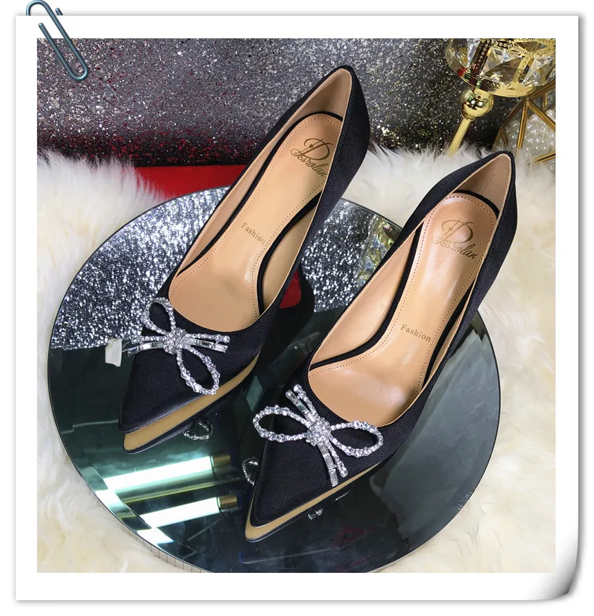

2021 New Water Drill Bowknot Pointed High Heeled Shoes Women's Silk And Satin Versatile Shallow Thin Heel Shoes Wedding Shoes
