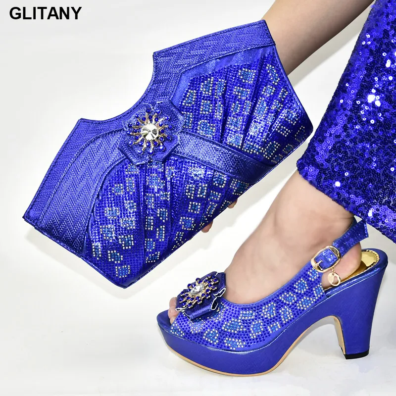 

Итальянская женская обувь и сумочка в комплекте, украшенные стразами; Свадебные туфли в африканском стиле с сумочкой в комплекте; Вечерние ...