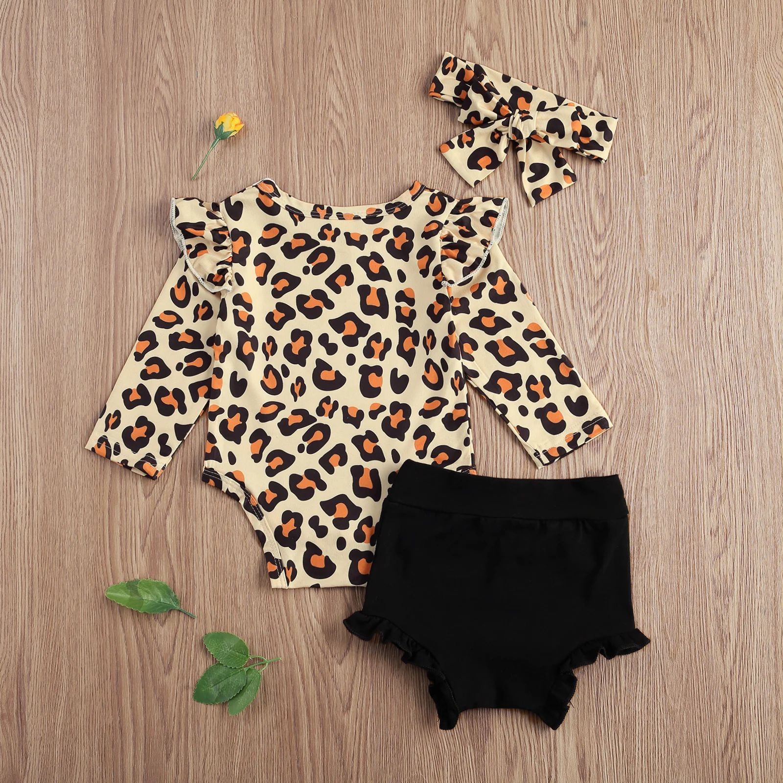 

Pudcoco 2020 Autumn 0-18M Toddler Baby Girl 3Pcs Set Leopard Print Ruffled Long Sleeve Bodysuit+Black Flared Shorts+Headband