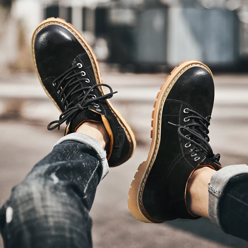 

Casual Shoes Men Fashion Hot Shoes Casual Sneakers Men Leather 2020 For Spring Black Zapatos De Hombre Flat Male Shoe Mens Sale