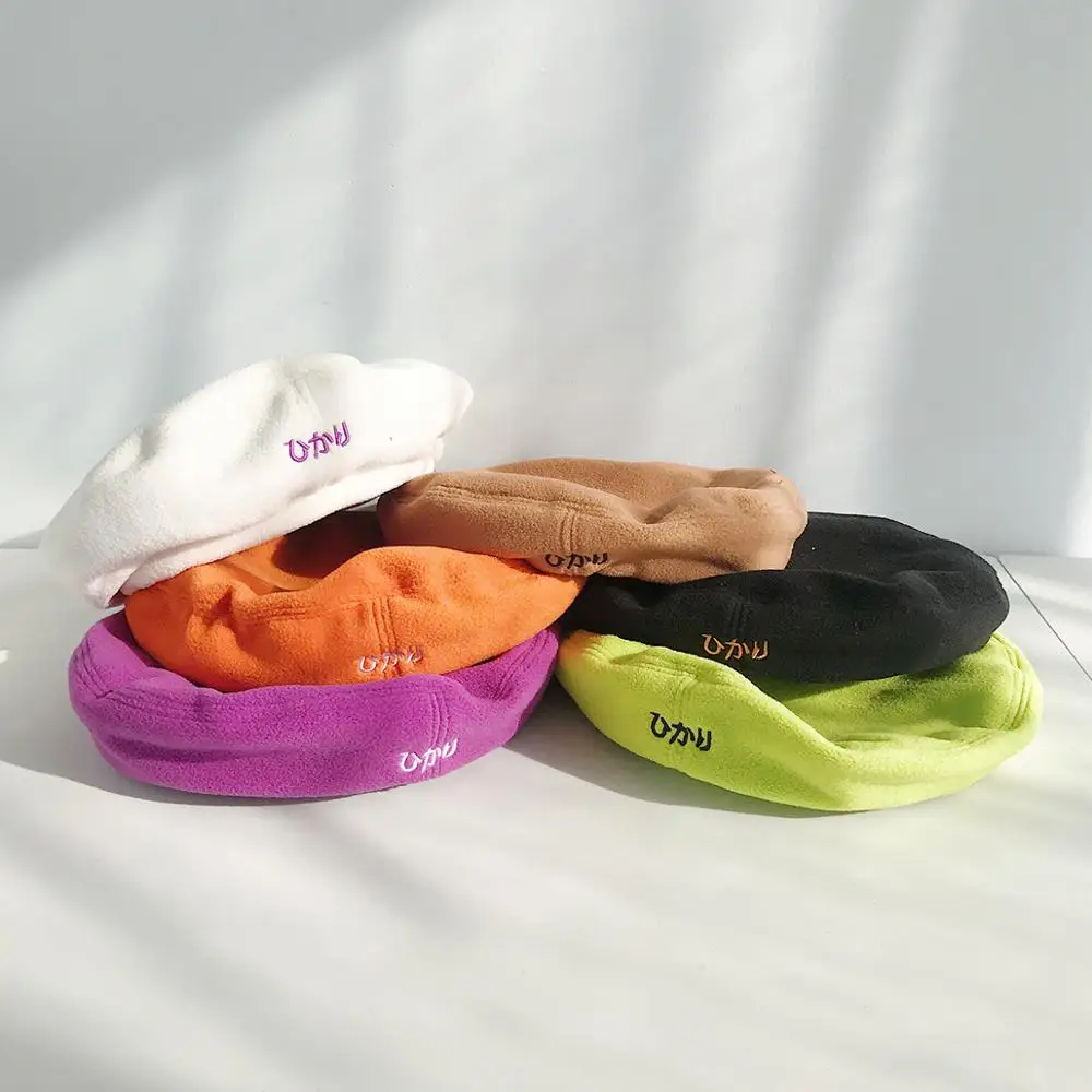 Берет с вышивкой шапки для девочек винтажный зимний осенний берет Женский