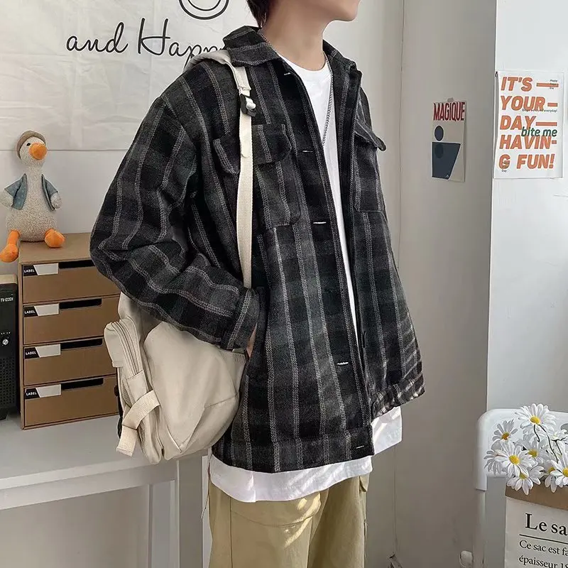 

Куртка мужская свободная в клетку повседневная куртка Корейская версия для весны и осени Новая Модная студенческая шикарная универсальная...