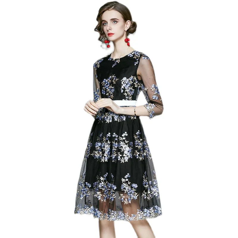 

COIGARSAM Embroidery Women dress New Dresses Design And Color 8757