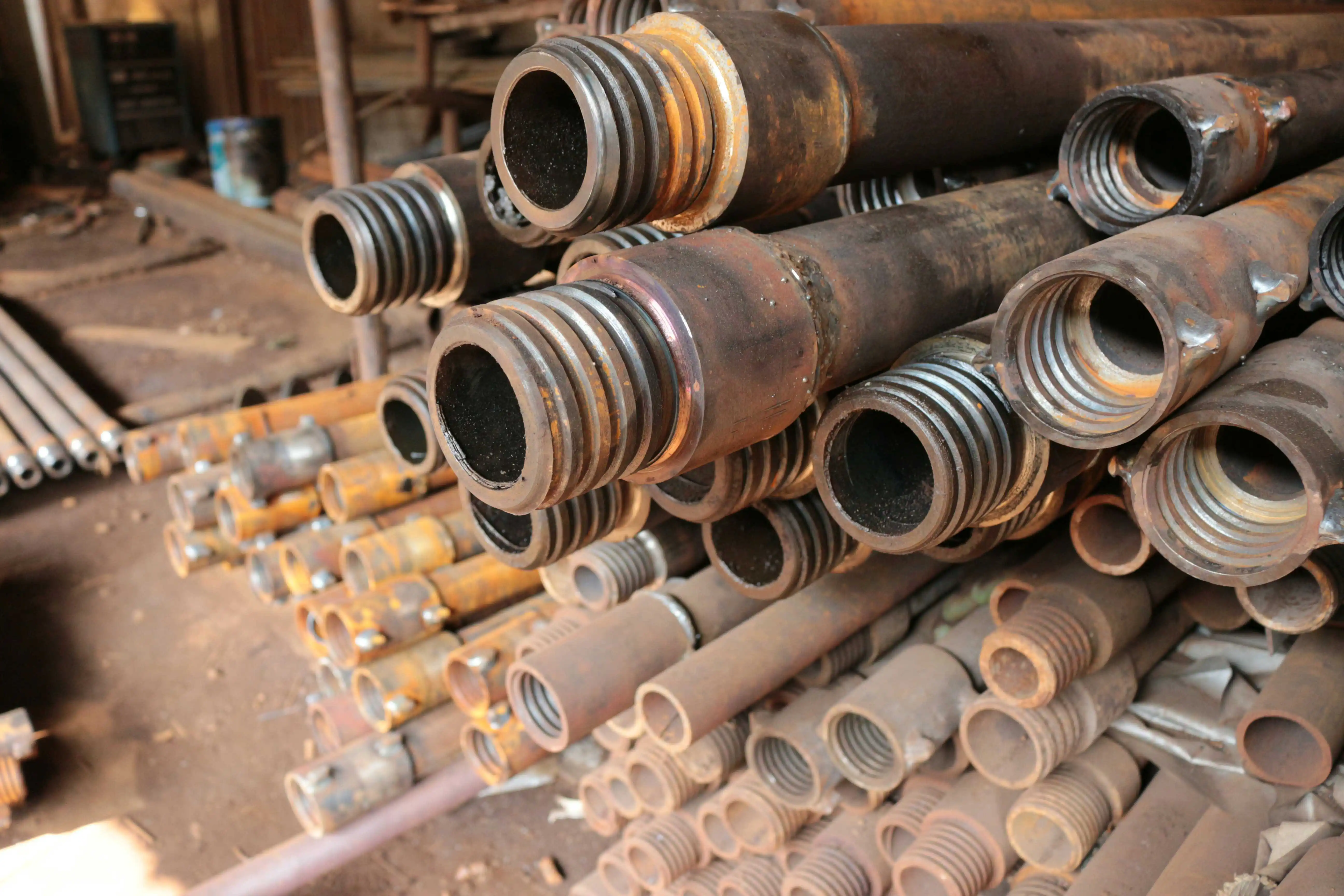 Рисунок 3 - Буровая машина, буровая труба