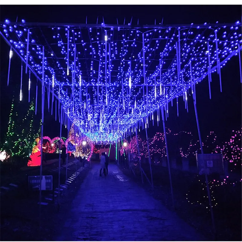 Светодиодная гирлянсветильник метеоритный дождь на солнечной батарее 45 см 8