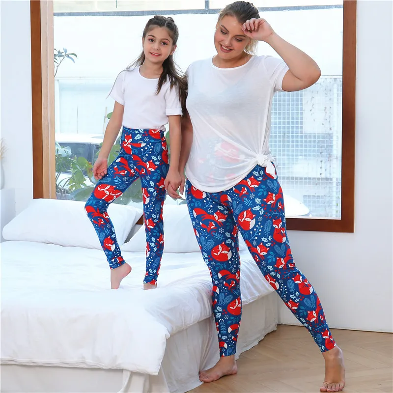 

High Quality Mommy Daughter Christmas Red Fox Winter Legging