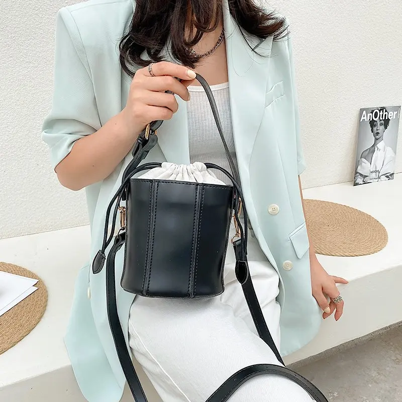 

Designer Sewing Thread Women's Shoulder Bag Casual Bucket Bag Brand Drawstring Handbag and Purse PU Leather Crossbody Bag Female