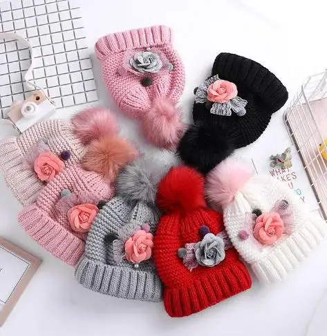 Зимние вязаные комплекты с меховыми помпонами для детей 3-8 лет, бархатные шерстяные вязаные меховые шапки для девочек, зимний комплект из 2 предметов, шарф и шапка для маленьких девочек, HT19046