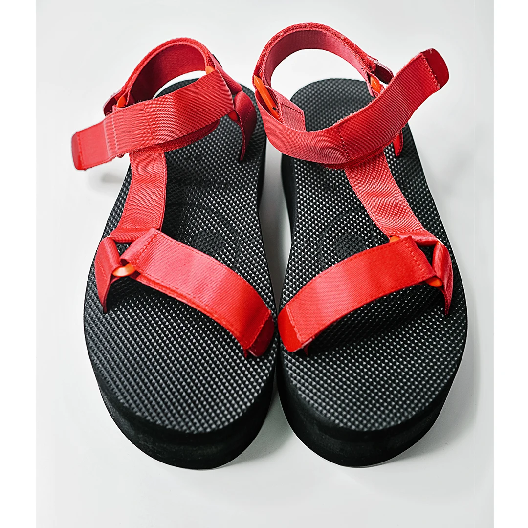 

imakokoni original Japanese wild Velcro thick flat-bottomed heightening summer beach shoes 1209