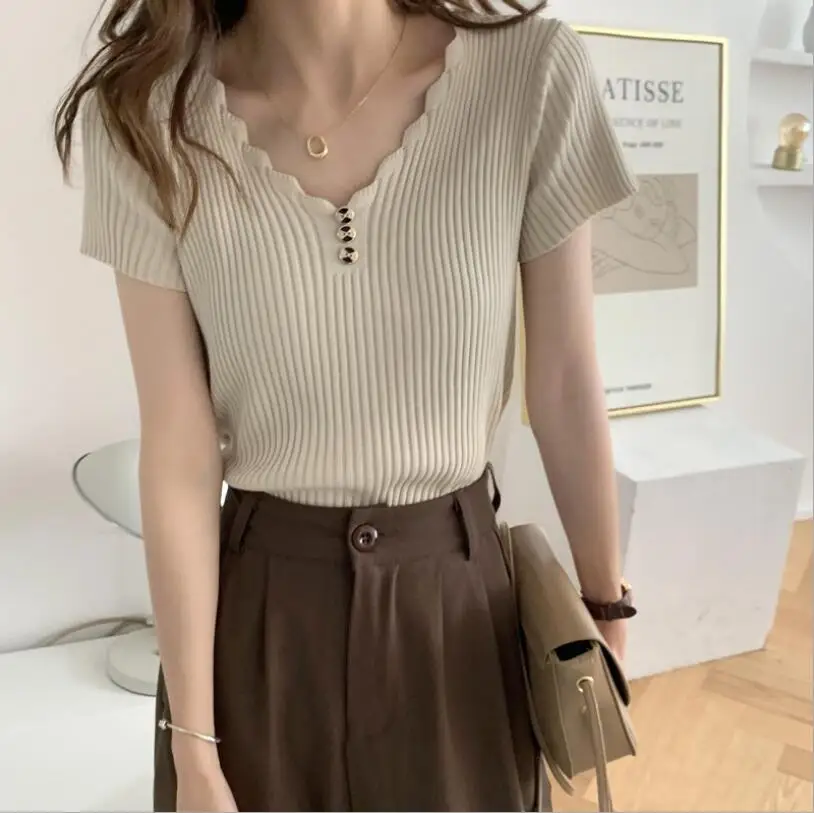 

Ice Silk Short-sleeved T-shirt Women's Summer 2021 New Loose Half-sleeved Korean Button V-neck Shirt Knitted Bottoming Shirt