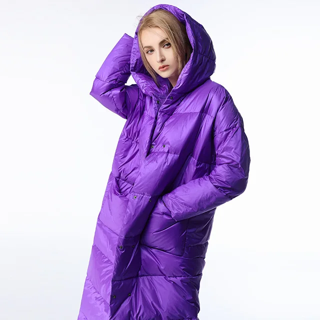 

2020winter new European and American style hooded down jacket women's long section over the knee large size slim thick warm coat