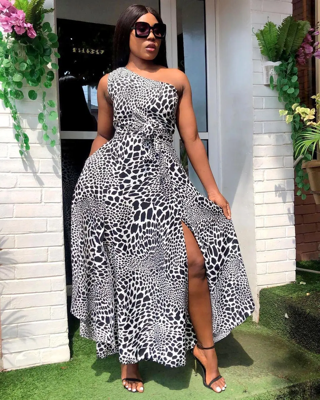 

2021 Top Quality Chiffon Young Joker Vintage Sexy Fashion Strapless One Off Shoulder Tank Sleeve Women A-Line Maxi Dress