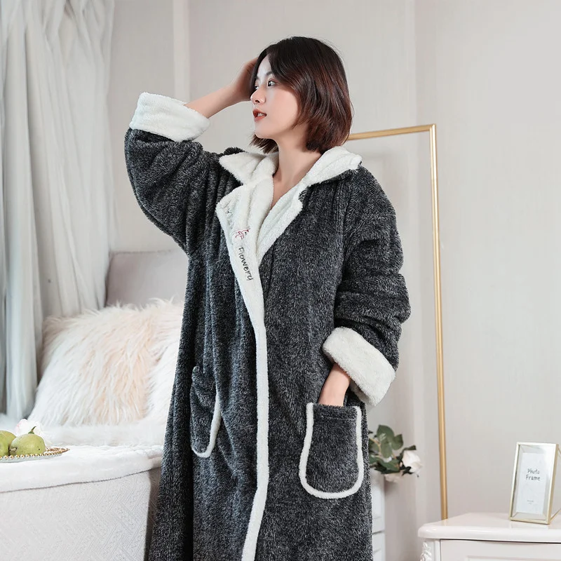 Winter Flannel Bathrobe Women Fleece Long Sleeve Thicken Long Robes 2 Pockets Homewear Sleepwear Warm Robe Nightwear Plus Size