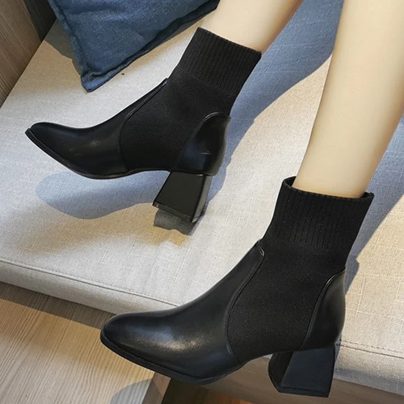 

2021 Women Short Boots Shoes Kintting Stretch Fabric Sock Boots Pointed Toe Ladies Square Heels Ladies Winter Warm Fashion New