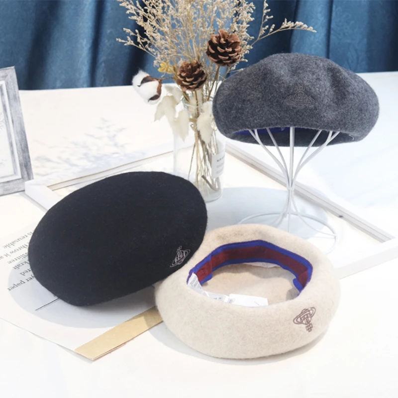 

Beret Hats Woolen Made Color Optional Cap with Embroidered Saturn Decoration for Girls Students in Japanese Style