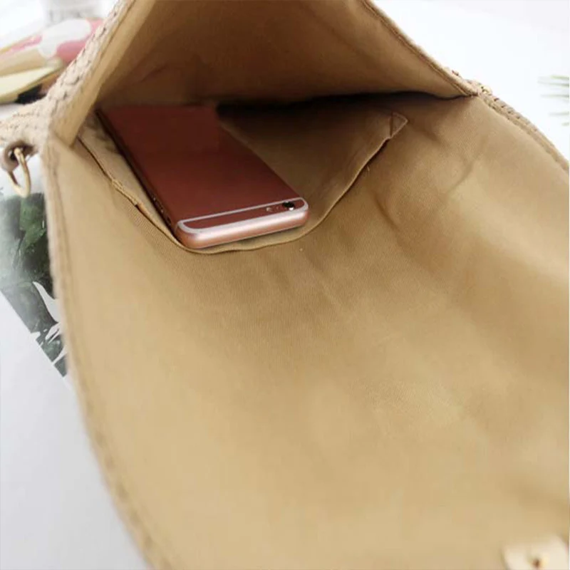 

2020 New Fashion Summer Cute Ball Shoulder Messenger Paper Scribble Casual Woven Beach Women Long Bag Clutch