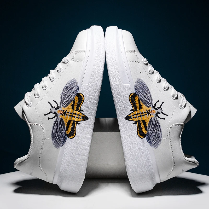 

Classical Skate Shoes for Men White Platform Sneakers Animal Prints Low Top Breathable Sneakers Men Footwear Zapatos Hombre