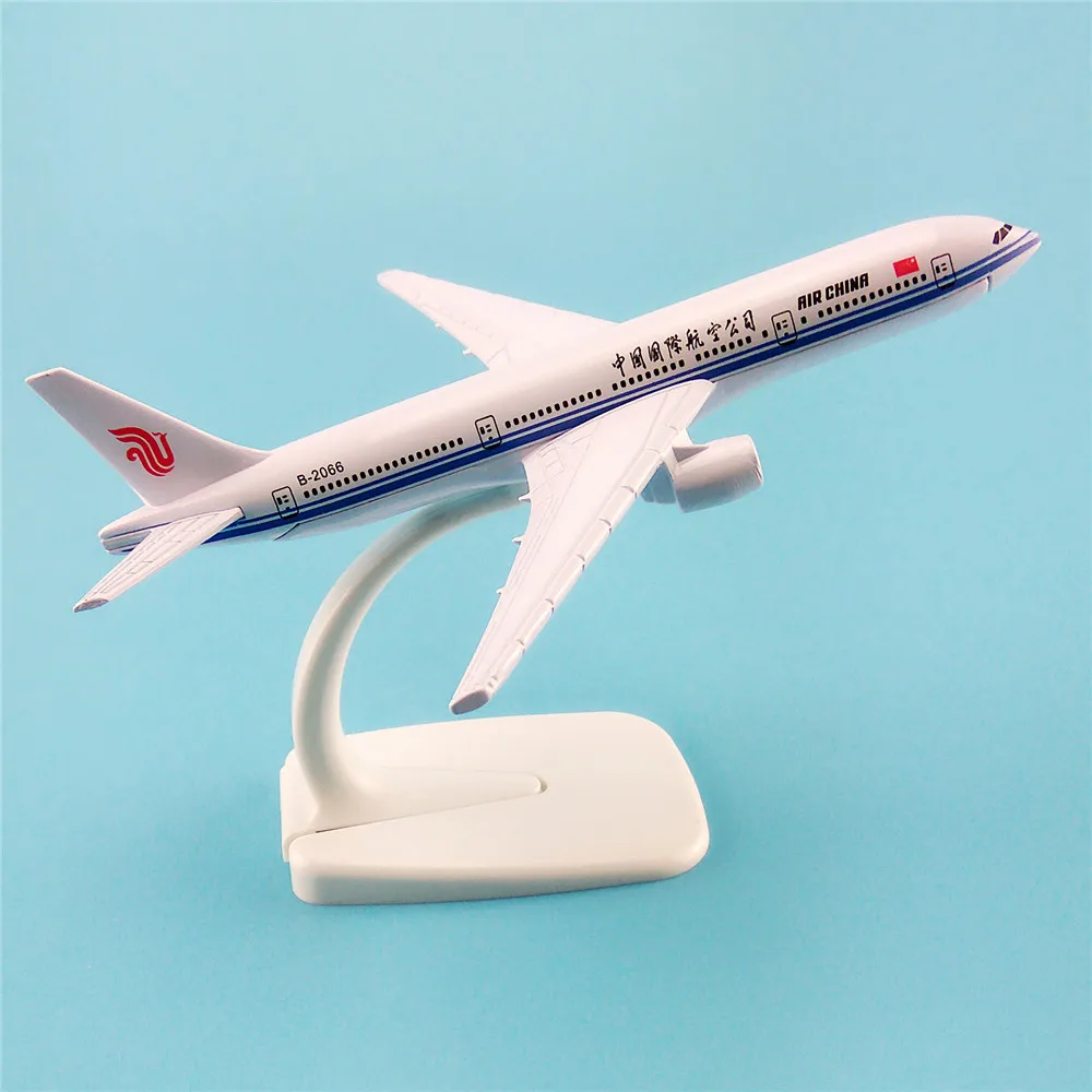 Модель самолета 16 см из металлического сплава авиакомпании China Airlines модель
