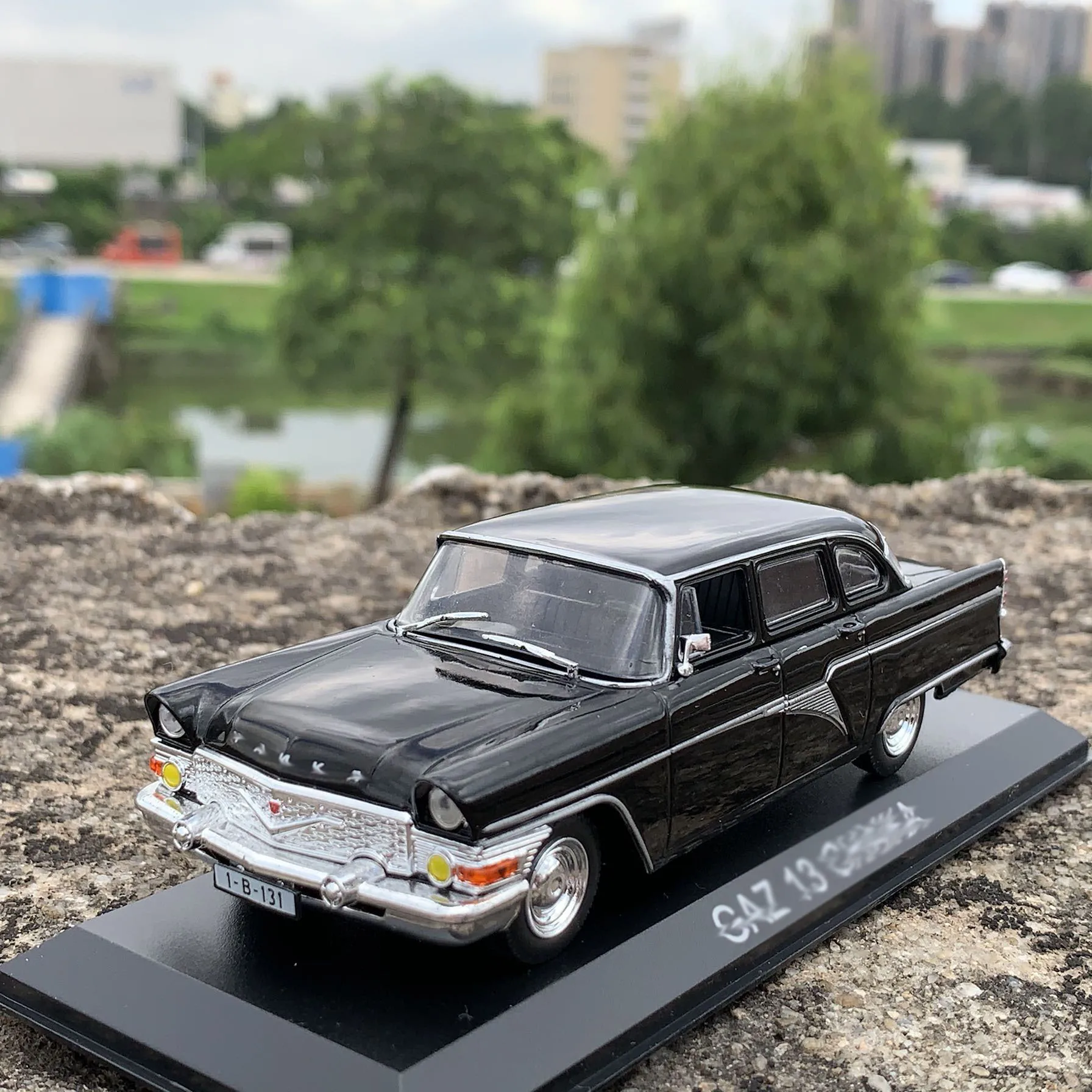 

1:43 Alloy Diecast Metal Vehicle Former Soviet Union President Car Model Adult Child Collection Gifts Toys Souvenir Display Show