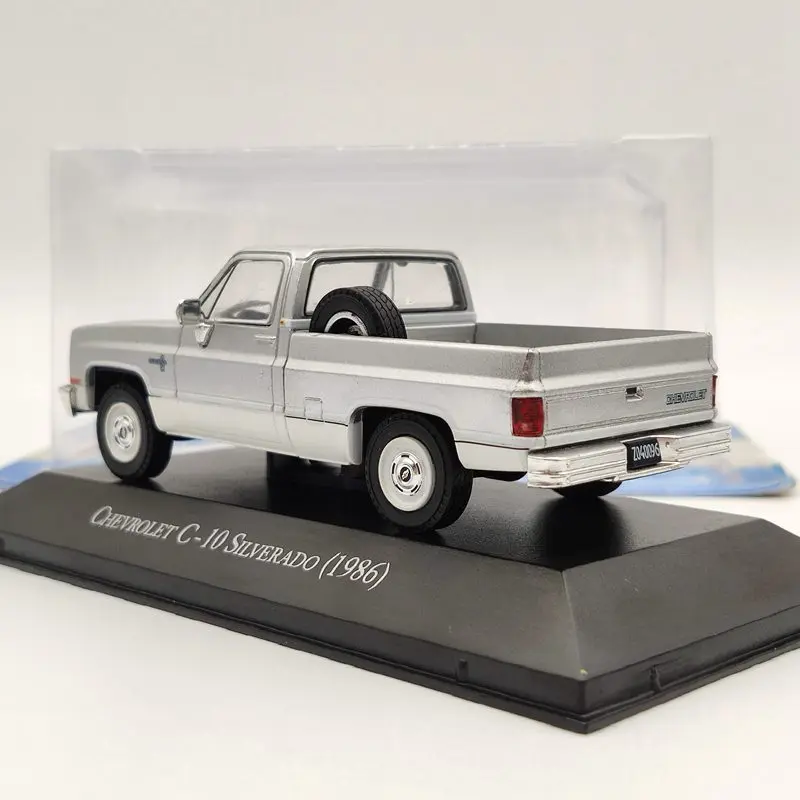1:43 IXO для Chevrolet C10 Silverado 1986 пикап-грузовик Серебряная коллекция литых под давлением