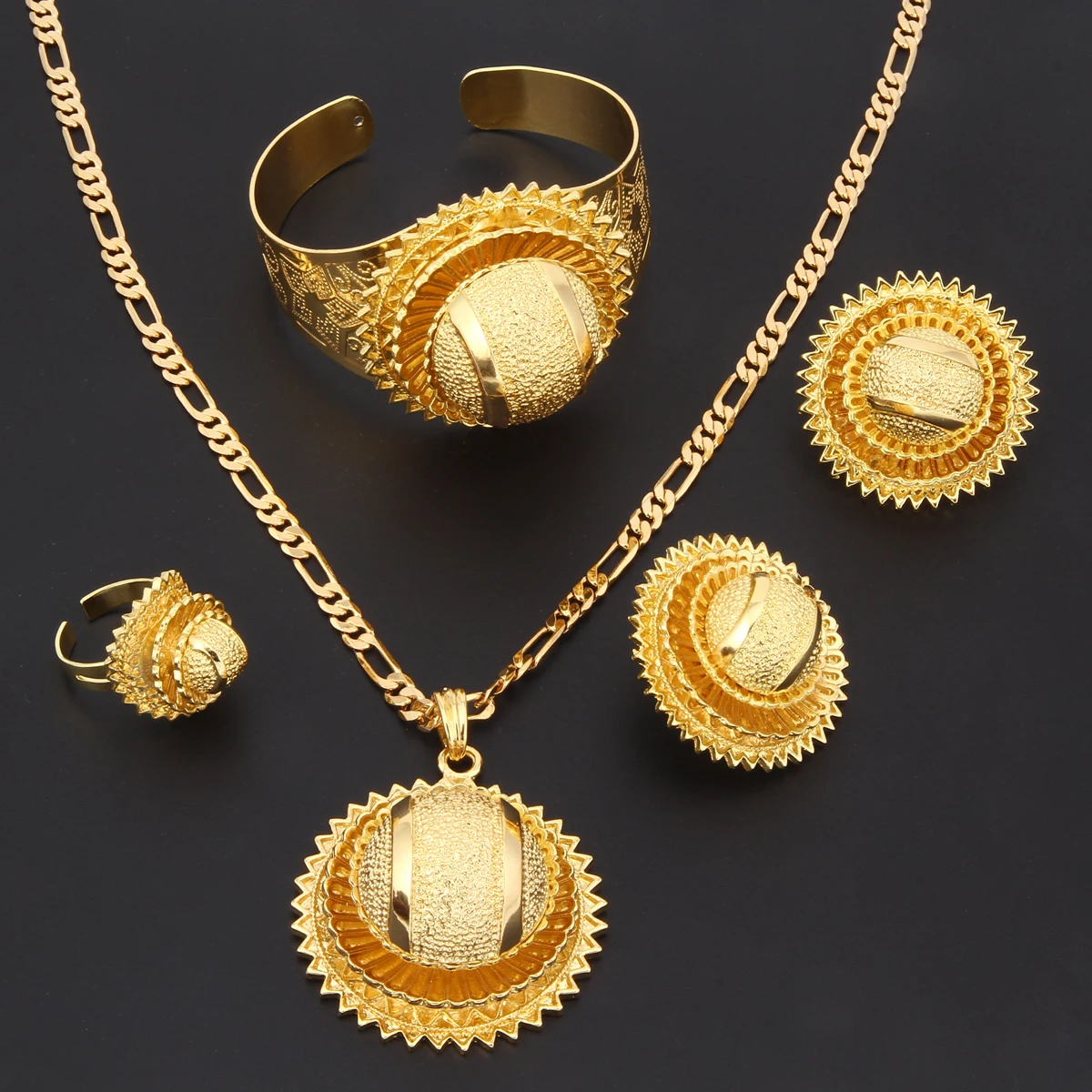 

Эфиопский 24K золотой набор латунных ювелирных изделий Модный кулон ожерелье клип серьги кольцо браслет набор