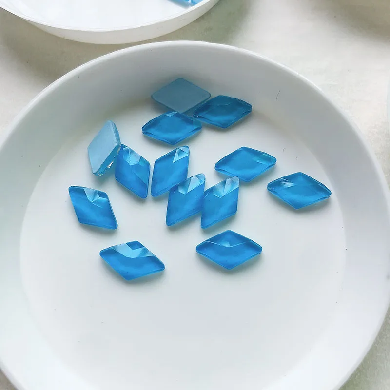 Rhombus Blue Флуоресцентный мокко Стразы для ногтей со стразами для дизайн ногтей стекло разные формы ювелирные изделия с бриллиантами декоративный камень для ногтей украшения для маникюра 30 шт./лот - Цвет: Rhombus Blue