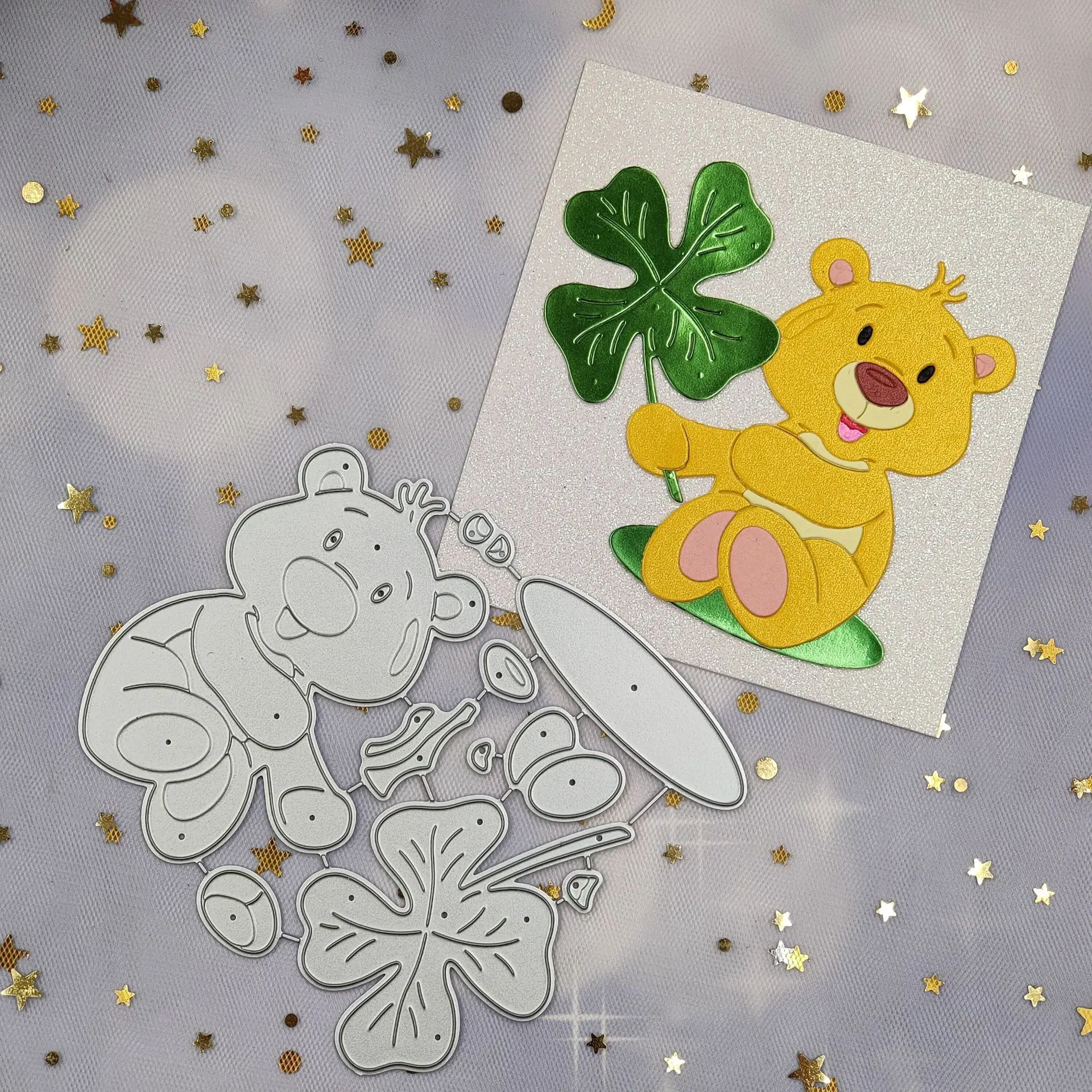 

Stamp and Dies Four-Leaf Clover Bear Metal Cutting Dies for DIY Scrapbooking Album Paper Cards Decor Crafts Embossing Die Cuts