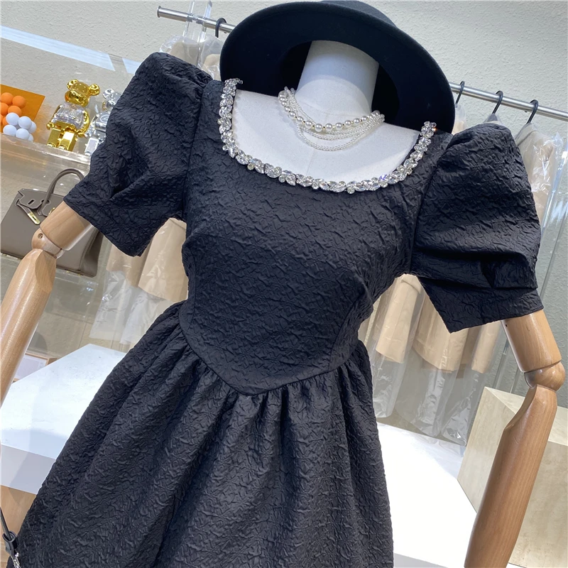 

Fashion Exquisite Jacquard Diamond Square Collar Dress for Female 2021 Summer New Slim fit Puff Sleeve Short Dress Ladies