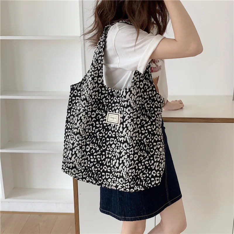 

Ретро ботинки с леопардовым рисунком и женские холщовые Наплечные сумки простой для девушек-студенток; Сумка-тоут сумки большой Ёмкость же...