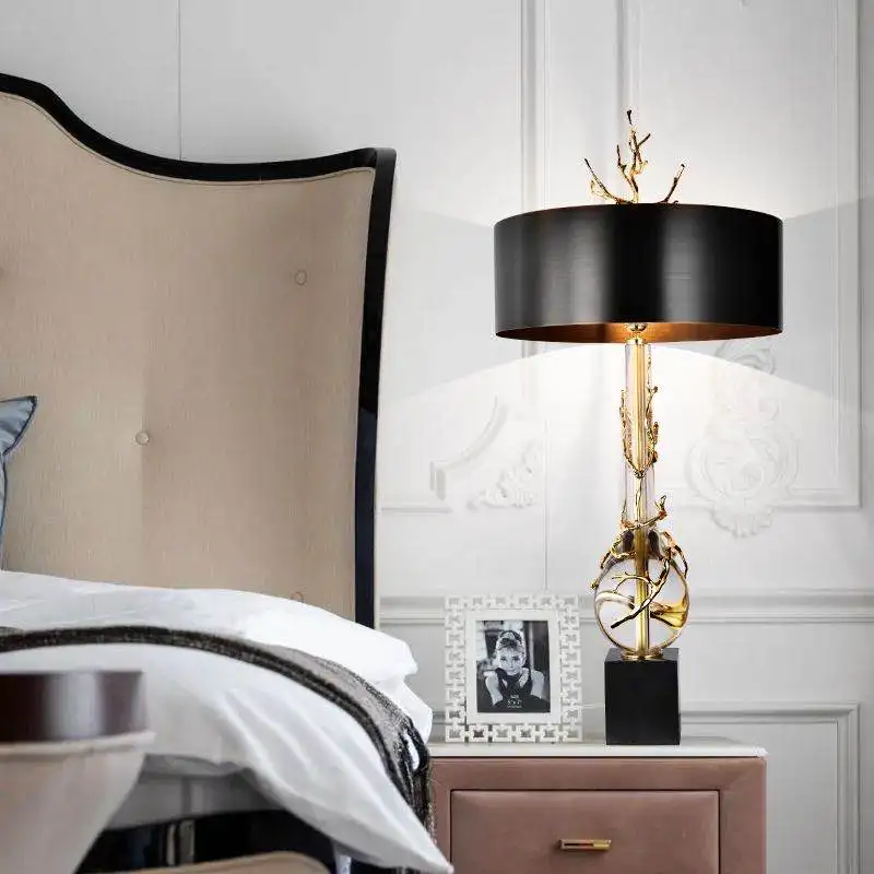 

Modern Creative Table Lamp Designer Model Room Decorative Bedside Lamp Personality Copper Branch Marble Tea Lighting Fixture