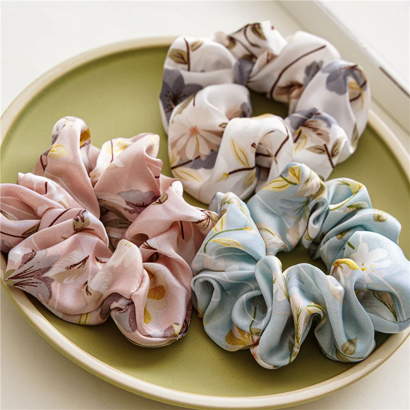 

2021 New Silk Satin Floral Scrunchies Elastic Rubber Hair Bands For Women Girls French Hair Ring Ponytail Holder Hair Accessory